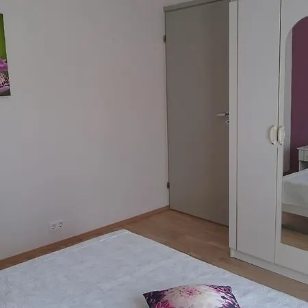Lägenhet Ia *